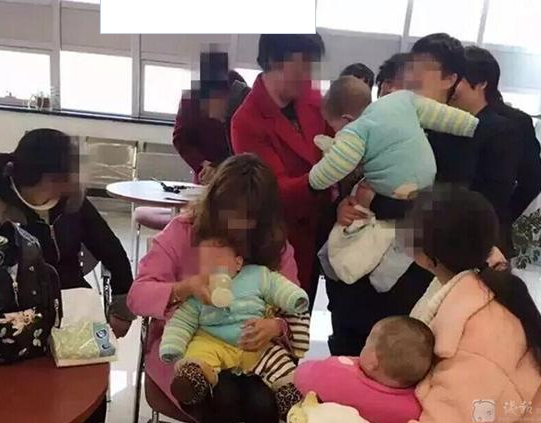 女学生产3胞胎续：男友另一个女友也怀孕(图)