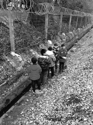 孩子们被吓得不轻 警方供图