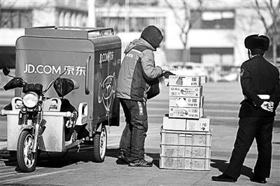 快递变慢递年底又现用工荒:收入过万只是传说