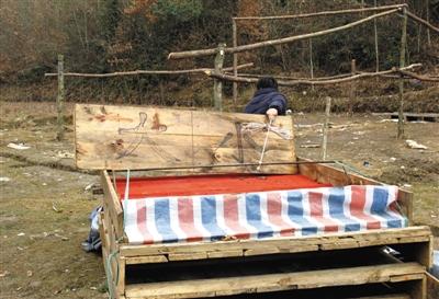 贵州凯里爆炸调查：深山赌场每日流水可达千万