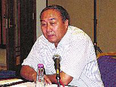 薄连根 资料照片