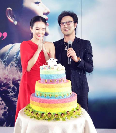 台媒曝章子怡6月底已与汪峰结婚 12月将产子