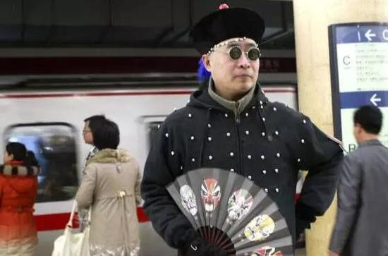 大哥，你这造型，我给你101分，多给你一分，让你骄傲！