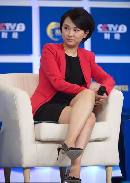 高质量的新闻需要深入调查和持续投入。请您使用下面的链接将澎湃新闻的这篇文章分享给别人。如有更多合作需求，请查看我们的版权页信息或给contact@thepaper.cn发邮件。http://www.thepaper.cn/newsDetail_forward_1256267 央视财经频道“被带走女主持”证实为《第一时间》栏目女主播欧阳智薇。 CFP 图来自澎湃新闻thepaper.cn