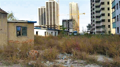 目前已整体停工的古寨住宅小区。其位于山西省太原市晋源区金胜镇古寨村，毗邻山西省体育中心。购房者们称，其地理位置并不好。购房者供图