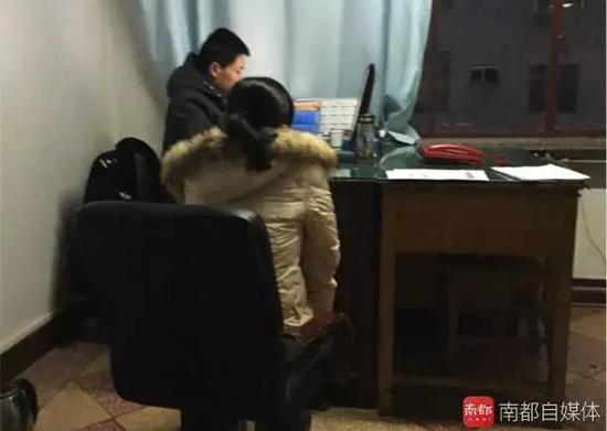 王颖报警现场。