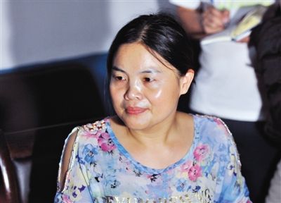 代课语文教师秦开美