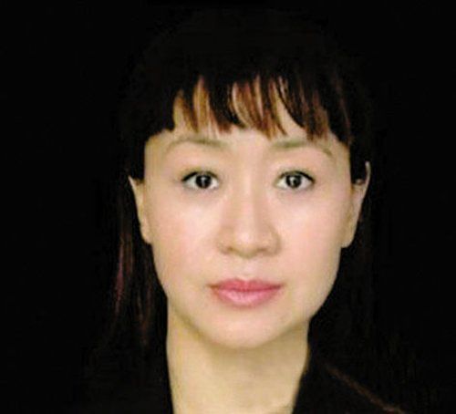 公共情妇李薇 资料图