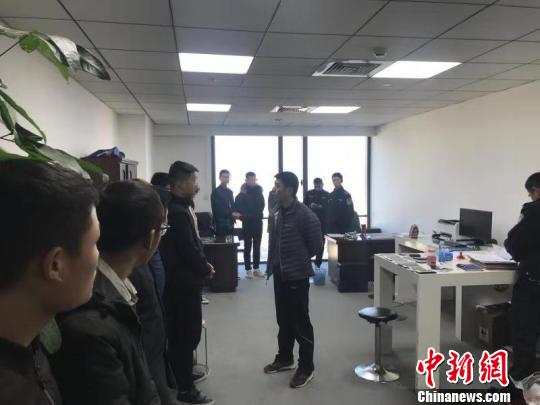 湖北武汉一“校园贷”公司被判涉恶5名嫌疑人一审判刑