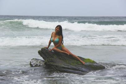 女学霸30万元穷游90国 靠打工和众筹筹钱(图)