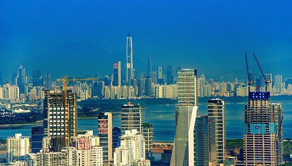 深圳出台人口新政:放宽入户条件 对人才落户不设上限