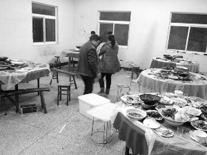 现场办的5桌酒席