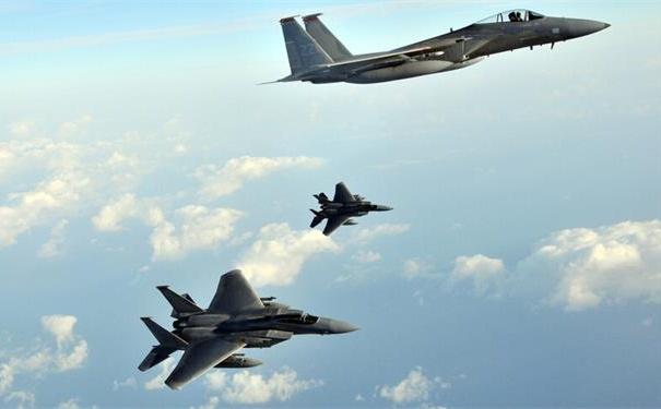 美上将称美飞机将继续飞越南海