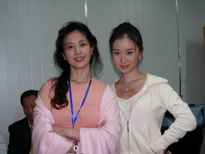 惊呆众人!刘亦菲竟是其家族中最丑的一个