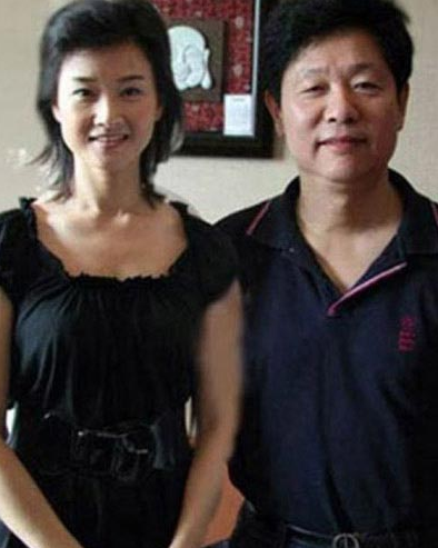 宋祖英与老公早期恩爱照曝光：写信赢得美人归