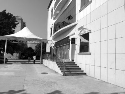 武汉一高校内酒店组织卖淫 拿学生证可打折(图)