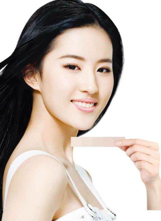 惊呆众人!刘亦菲竟是其家族中最丑的一个