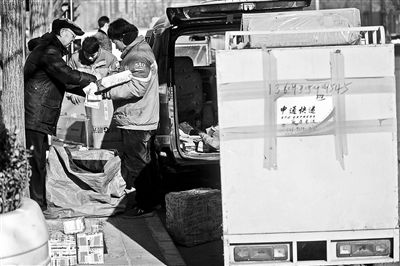 快递变慢递年底又现用工荒:收入过万只是传说