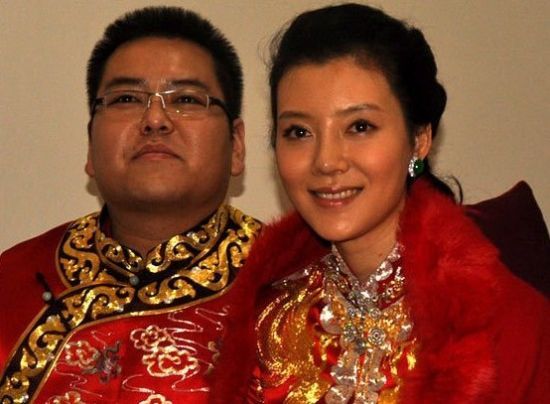 山西海鑫钢铁集团董事长李兆会与前妻车晓 山西海鑫钢铁集团董事长李兆会与前妻车晓