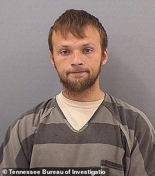 1556417402270547.jpg 12804830-6967949-image-a-23_1556411646956.jpg