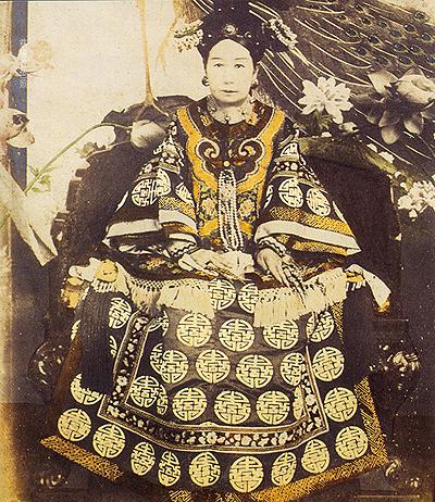 揭秘慈禧独创养颜术 晚年肌肤白嫩容颜未老