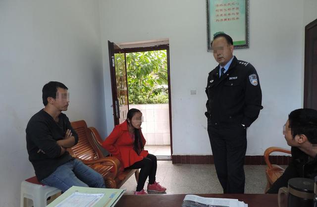 妻子后悔出轨告知丈夫 索要网友20万赔偿遭拒报警