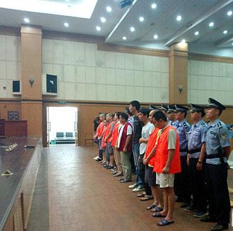 团伙“圈养”近40人摘除肾脏23个 12名成员被判刑