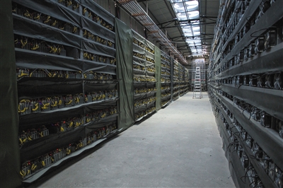 2016年8月，四川甘孜一家比特币“矿场”。图/视觉中国