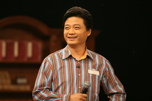 崔永元：有人出2亿收买我死也反对转基因