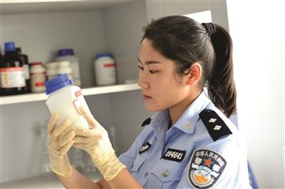 江苏女法医从死蚊子中提取嫌犯血液破案(图)