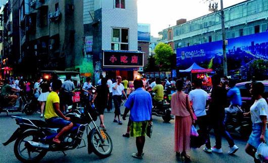 城中村一年抓获12名逃犯 曾号称藏匿“宝地”