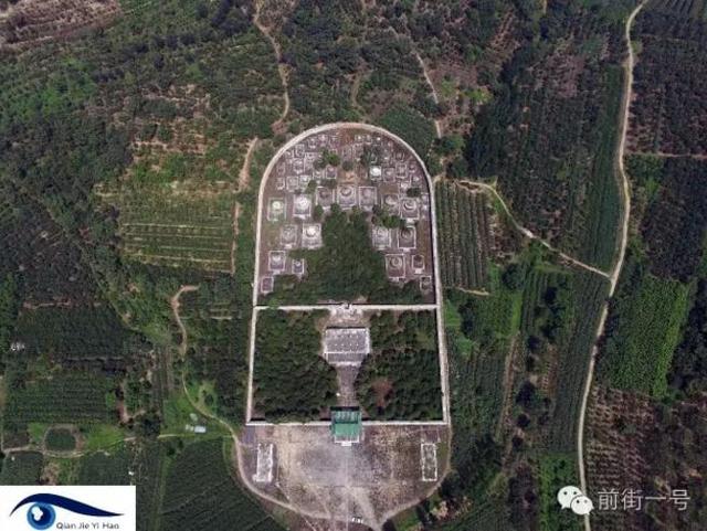 清东陵被盗:盗贼扒光贵妃衣物被发现后追砍警卫