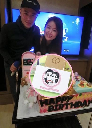 35岁被50亿富豪抛弃，拿了3亿分手费，如今生活成这般模样！