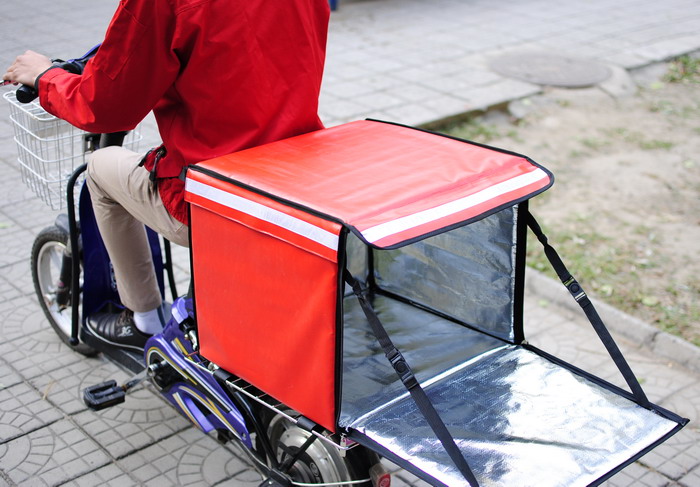 外卖配送箱消毒标准出台，如何执行是个大问题